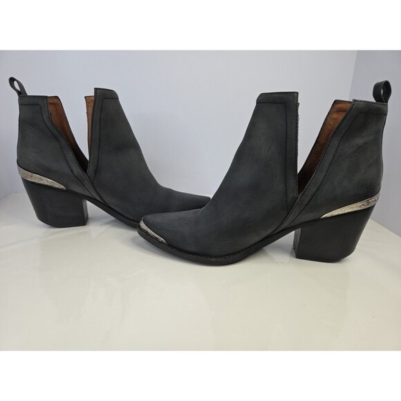 Jeffrey Campbell Western Gray Suede Ankle Boots Metal Deatails & Pointed Toe 8.5 - Picture 6 of 16